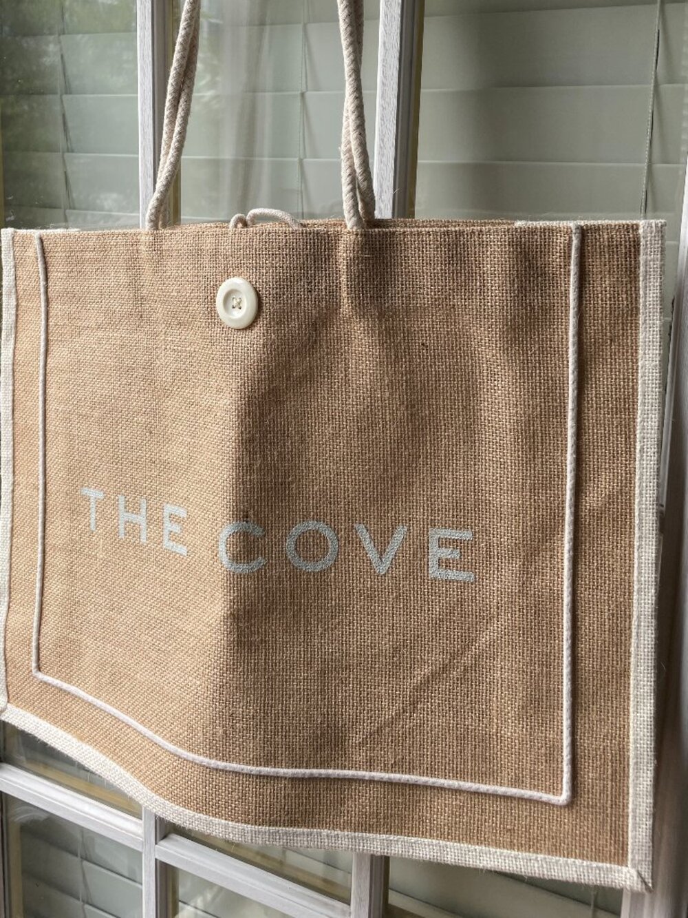 The Cove Atlantis in the Bahamas-tan jute burlap beach bag - Picture 1 of 7